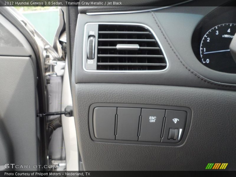 Titanium Gray Metallic / Jet Black 2012 Hyundai Genesis 3.8 Sedan