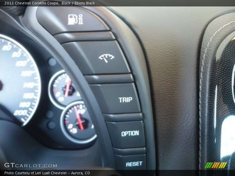 Controls of 2011 Corvette Coupe