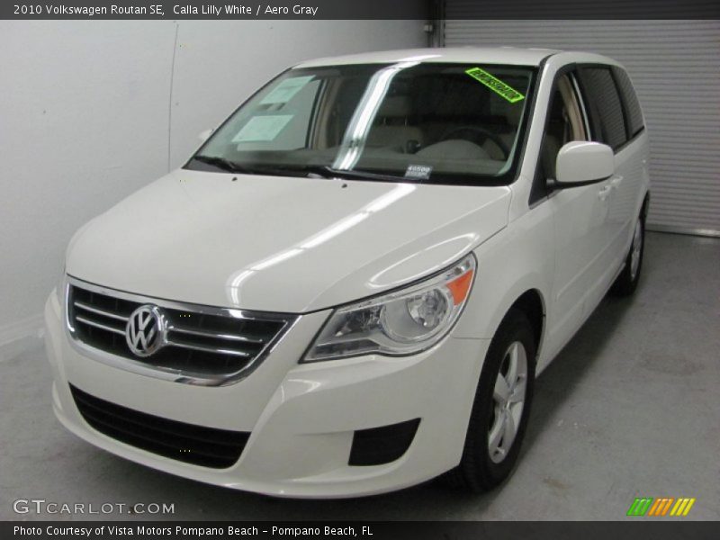 Calla Lilly White / Aero Gray 2010 Volkswagen Routan SE