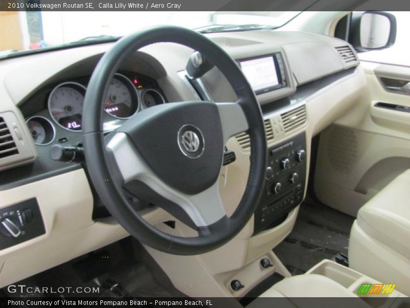 Calla Lilly White / Aero Gray 2010 Volkswagen Routan SE