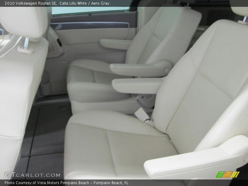 Calla Lilly White / Aero Gray 2010 Volkswagen Routan SE