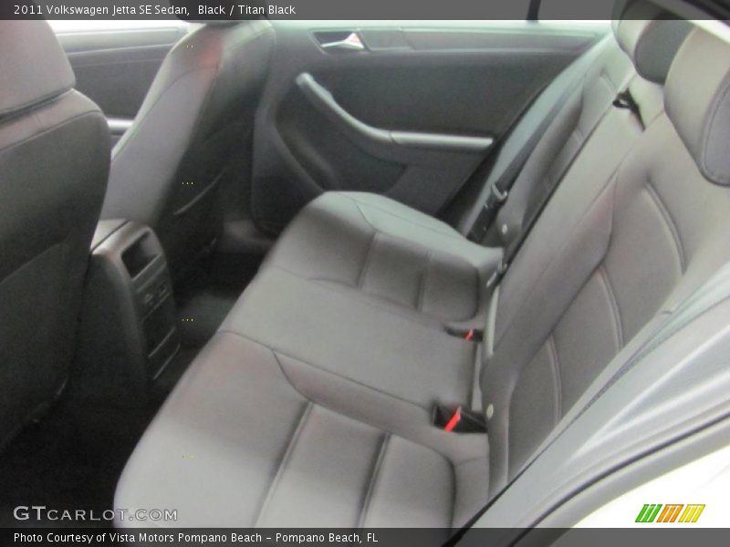 Black / Titan Black 2011 Volkswagen Jetta SE Sedan