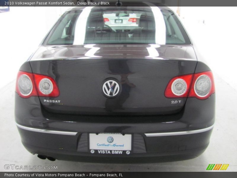 Deep Black / Black 2010 Volkswagen Passat Komfort Sedan