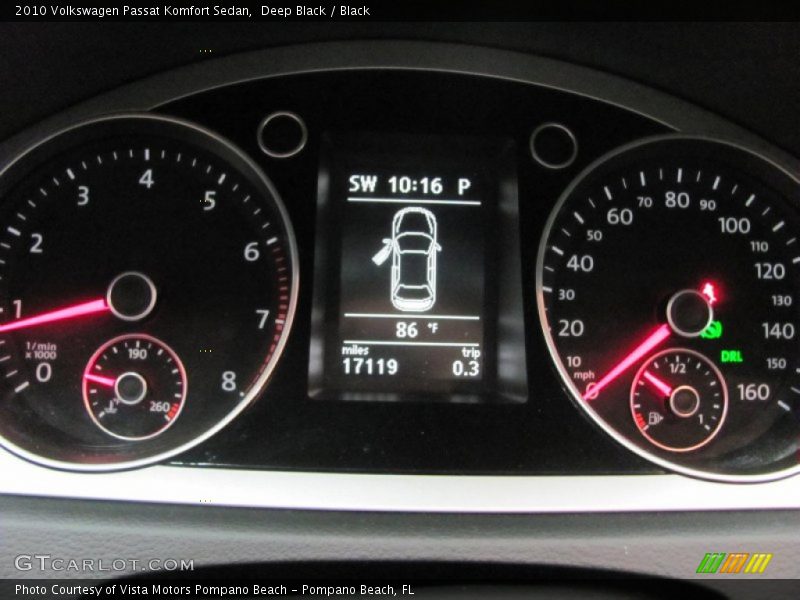 Deep Black / Black 2010 Volkswagen Passat Komfort Sedan