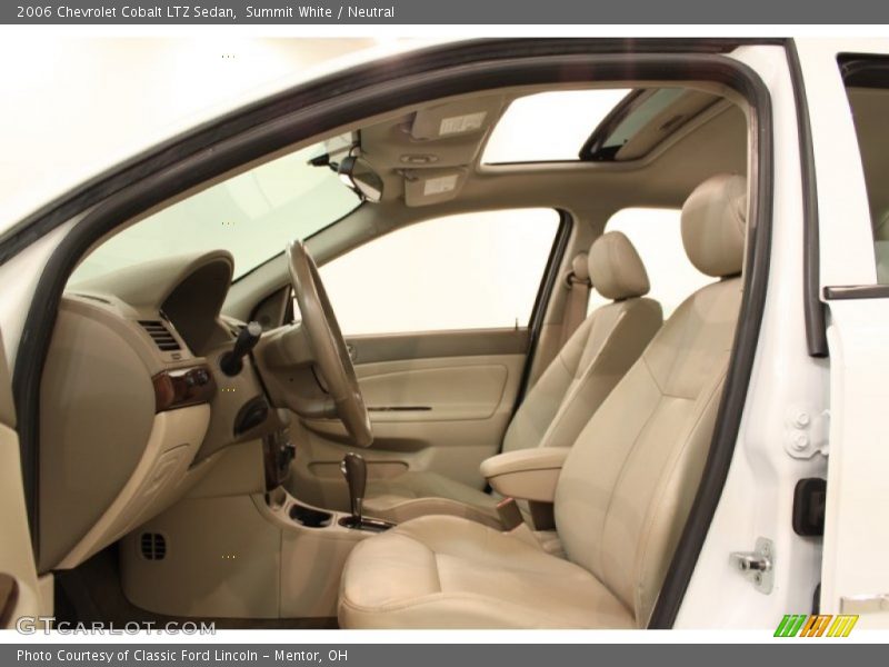  2006 Cobalt LTZ Sedan Neutral Interior