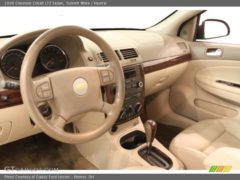 Dashboard of 2006 Cobalt LTZ Sedan