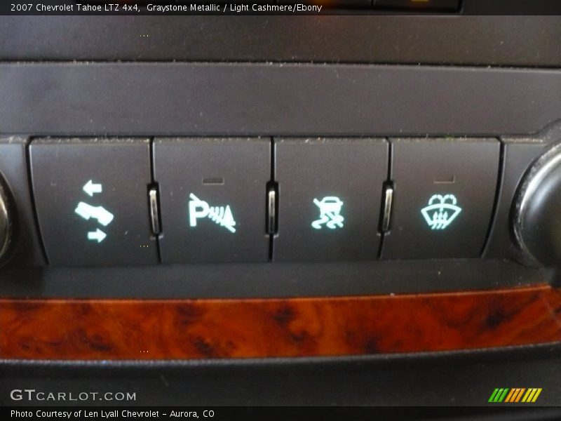 Graystone Metallic / Light Cashmere/Ebony 2007 Chevrolet Tahoe LTZ 4x4
