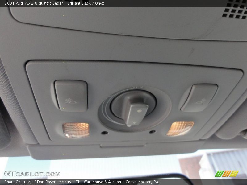 Controls of 2001 A6 2.8 quattro Sedan