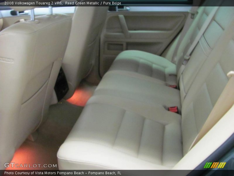 Reed Green Metallic / Pure Beige 2008 Volkswagen Touareg 2 VR6