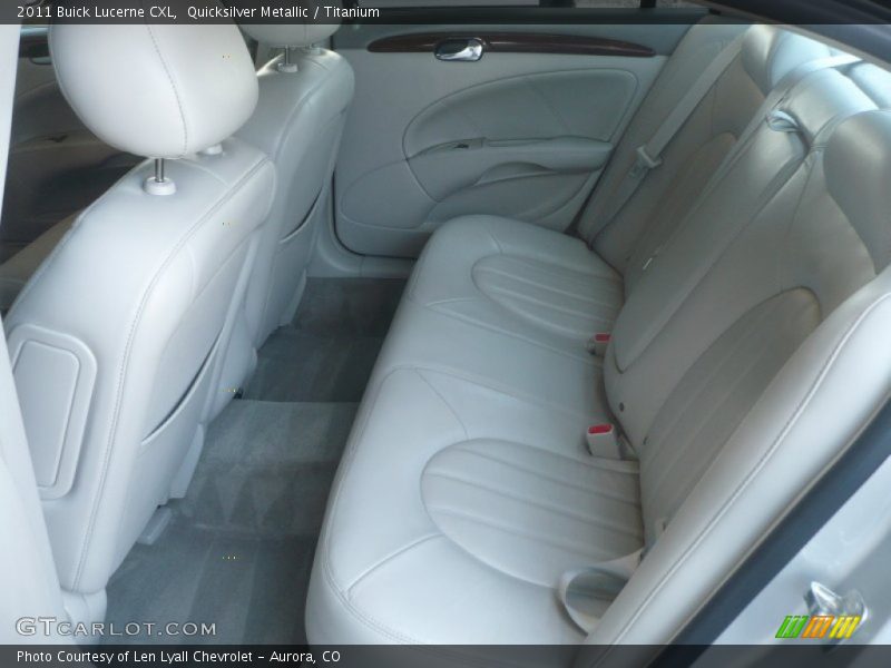 Quicksilver Metallic / Titanium 2011 Buick Lucerne CXL