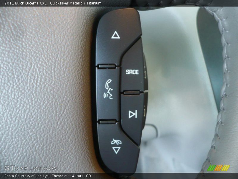 Quicksilver Metallic / Titanium 2011 Buick Lucerne CXL