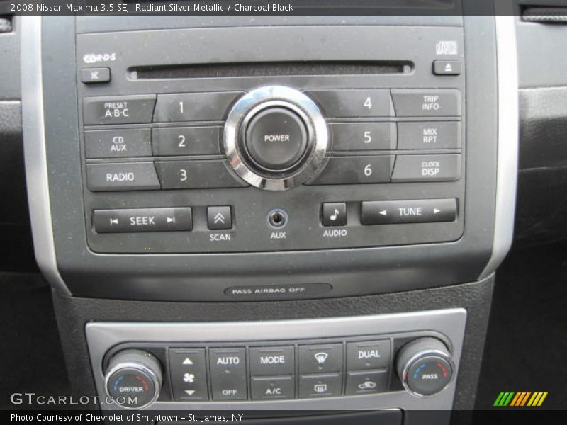 Radiant Silver Metallic / Charcoal Black 2008 Nissan Maxima 3.5 SE