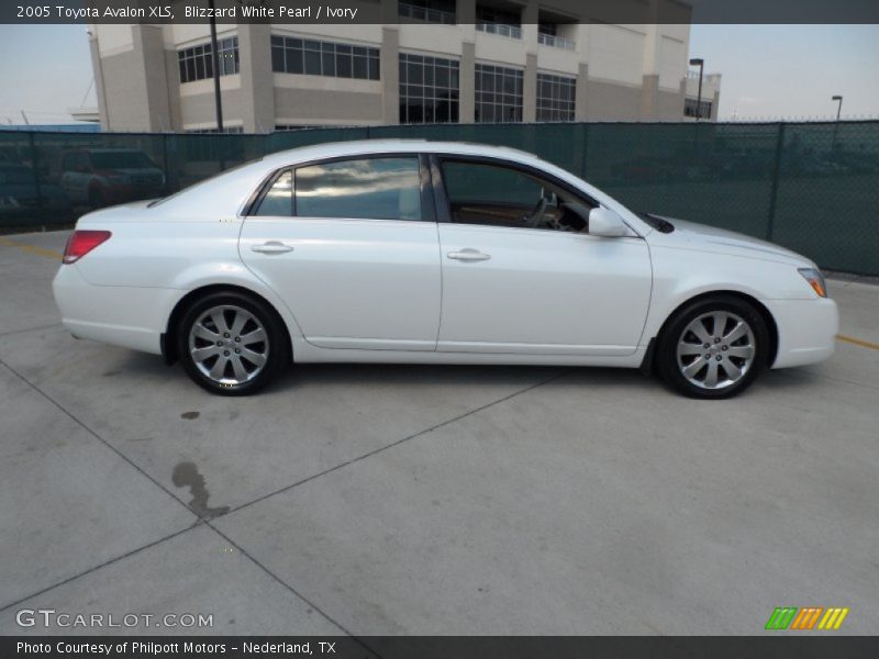 Blizzard White Pearl / Ivory 2005 Toyota Avalon XLS