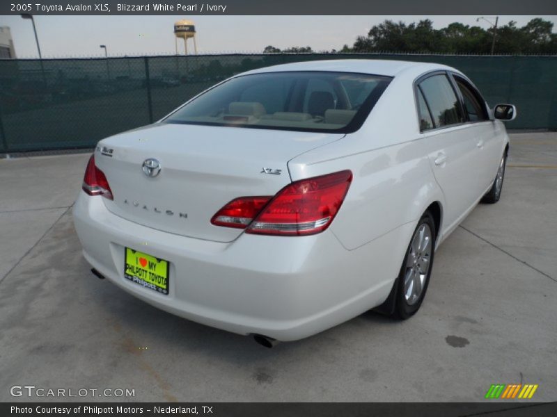 Blizzard White Pearl / Ivory 2005 Toyota Avalon XLS