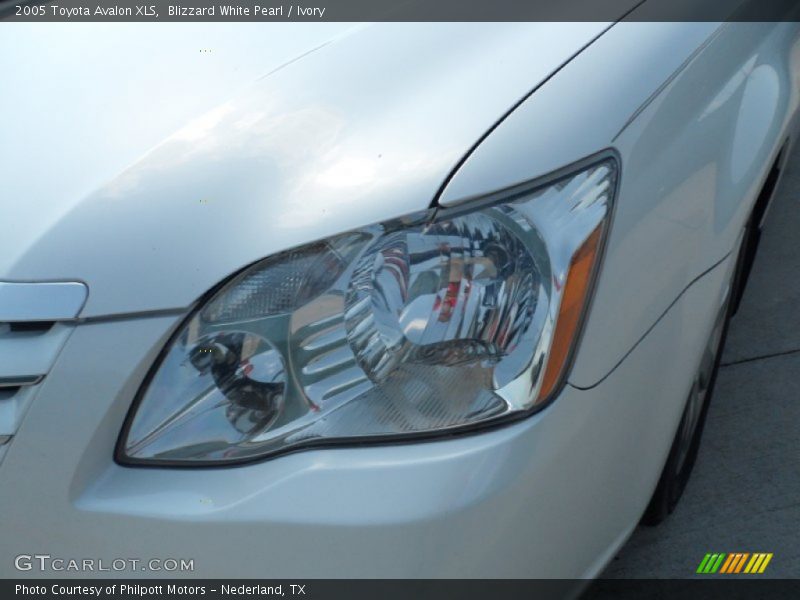 Blizzard White Pearl / Ivory 2005 Toyota Avalon XLS