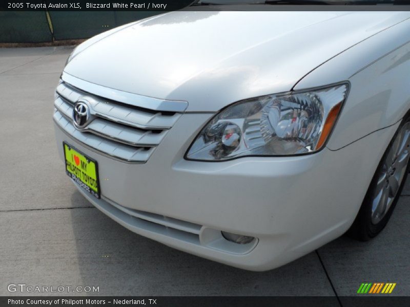 Blizzard White Pearl / Ivory 2005 Toyota Avalon XLS