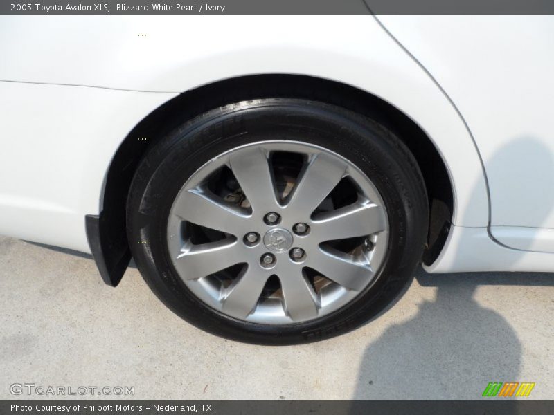 Blizzard White Pearl / Ivory 2005 Toyota Avalon XLS