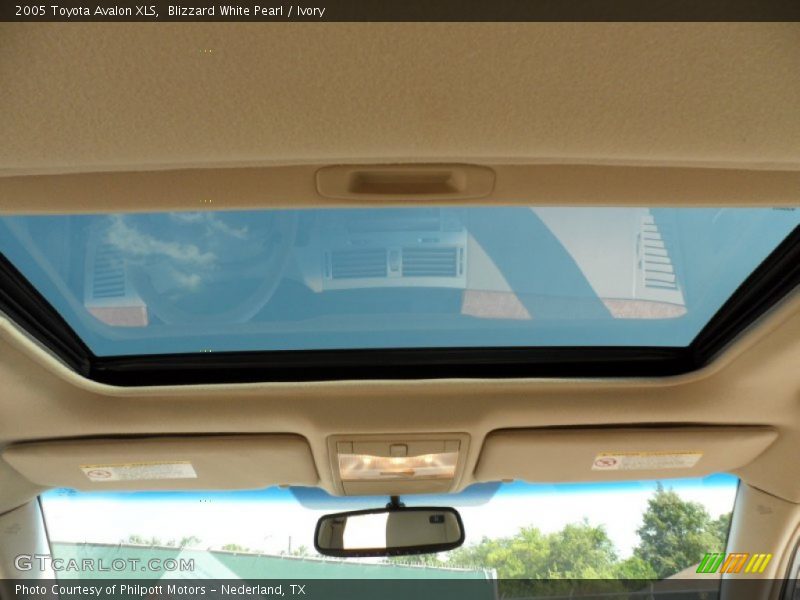 Blizzard White Pearl / Ivory 2005 Toyota Avalon XLS