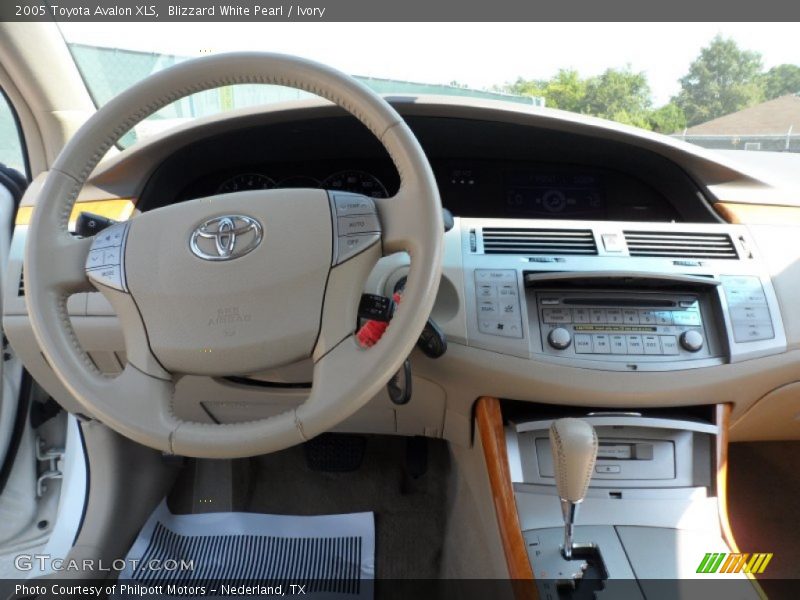 Blizzard White Pearl / Ivory 2005 Toyota Avalon XLS