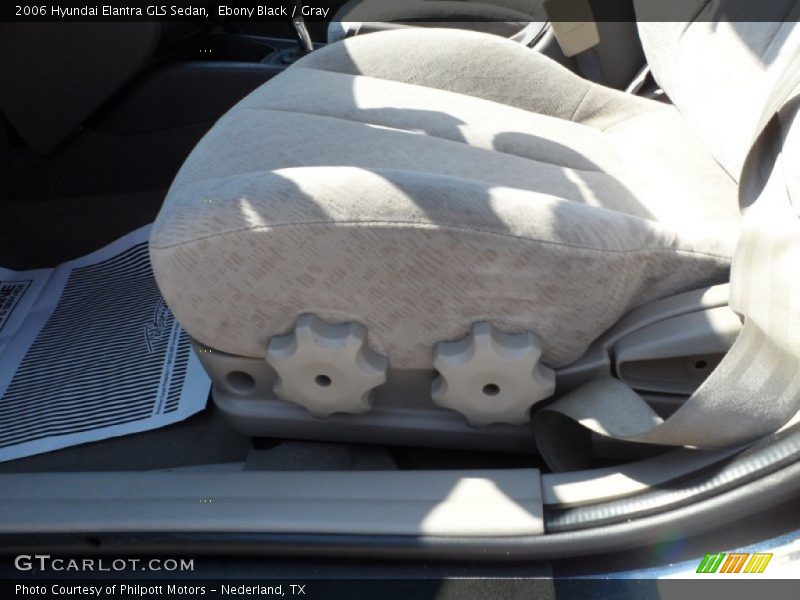 Ebony Black / Gray 2006 Hyundai Elantra GLS Sedan