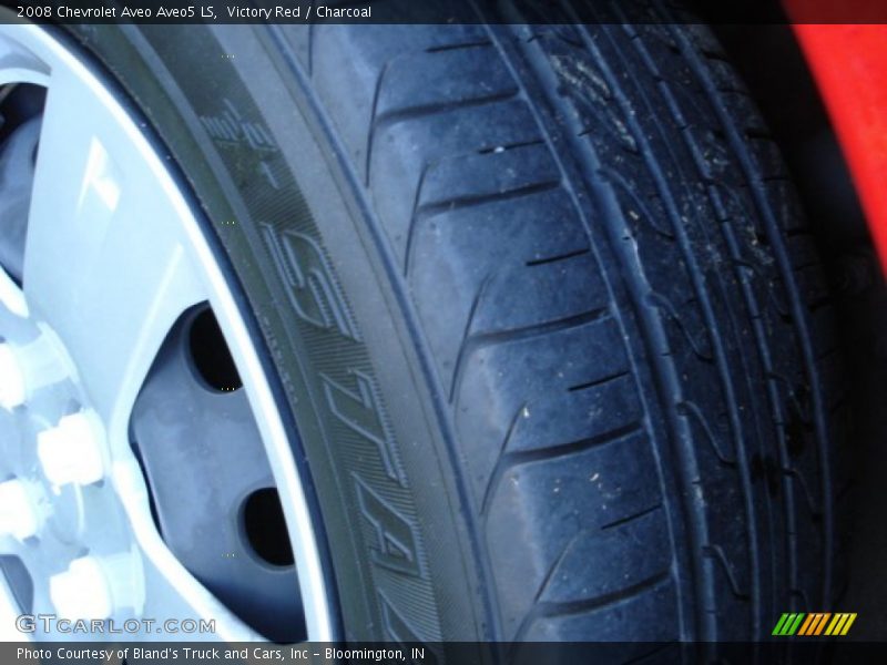 Victory Red / Charcoal 2008 Chevrolet Aveo Aveo5 LS