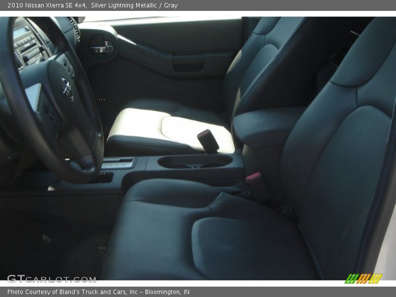 Silver Lightning Metallic / Gray 2010 Nissan Xterra SE 4x4