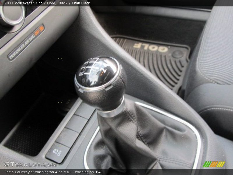 Black / Titan Black 2011 Volkswagen Golf 2 Door