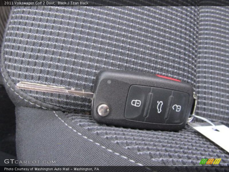 Black / Titan Black 2011 Volkswagen Golf 2 Door