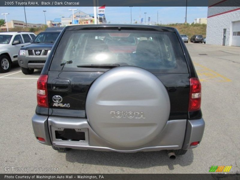 Black / Dark Charcoal 2005 Toyota RAV4
