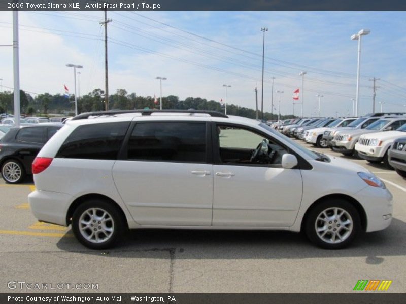 Arctic Frost Pearl / Taupe 2006 Toyota Sienna XLE