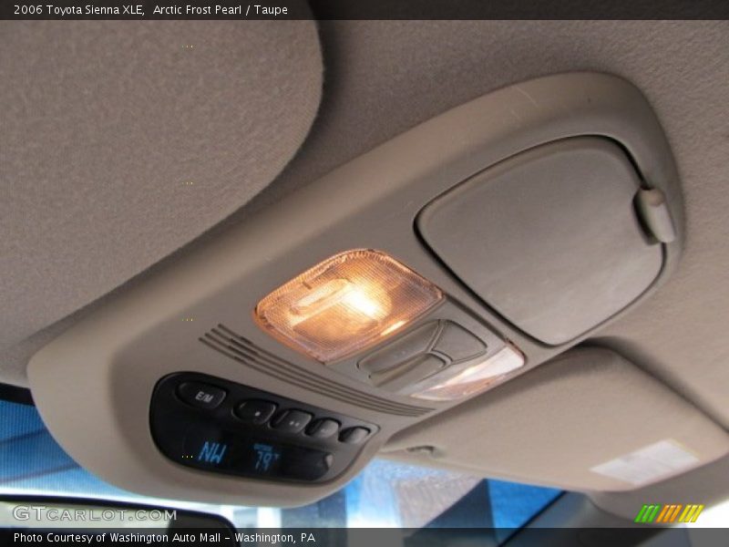 Arctic Frost Pearl / Taupe 2006 Toyota Sienna XLE