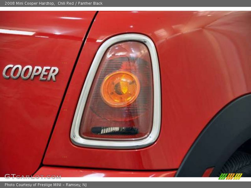 Chili Red / Panther Black 2008 Mini Cooper Hardtop
