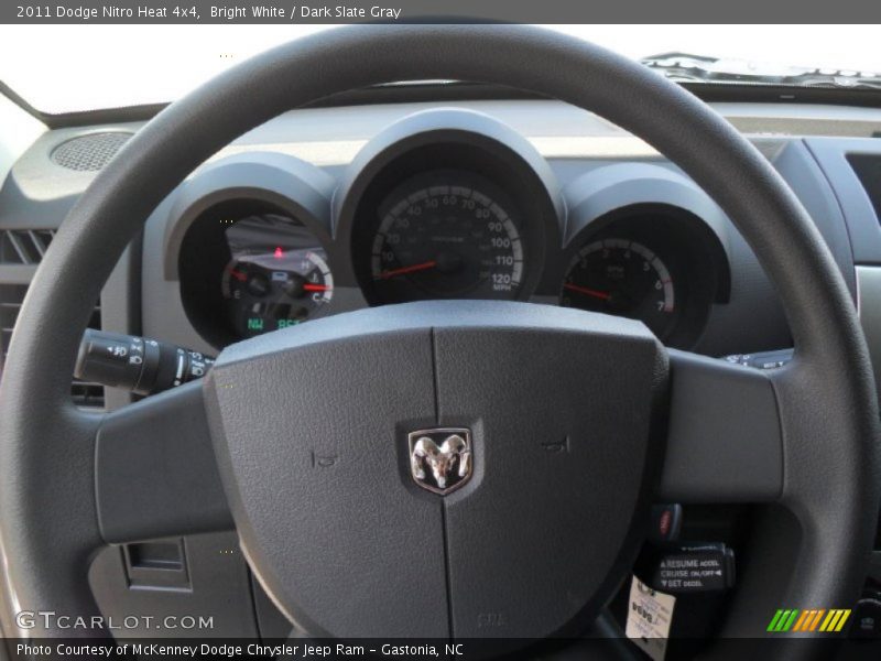 Bright White / Dark Slate Gray 2011 Dodge Nitro Heat 4x4