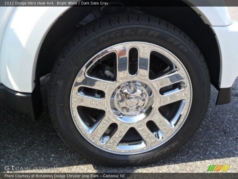 Bright White / Dark Slate Gray 2011 Dodge Nitro Heat 4x4