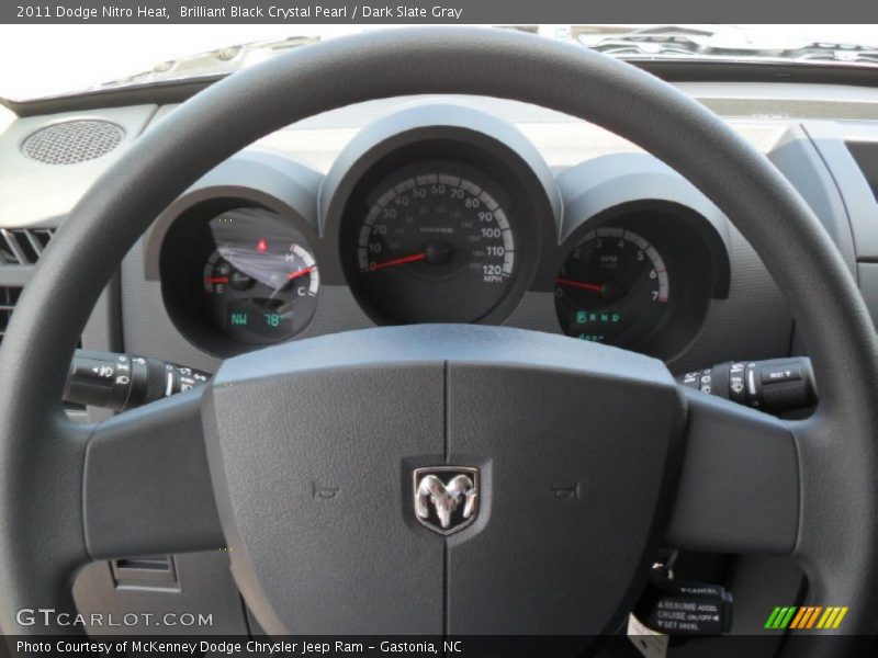 Brilliant Black Crystal Pearl / Dark Slate Gray 2011 Dodge Nitro Heat