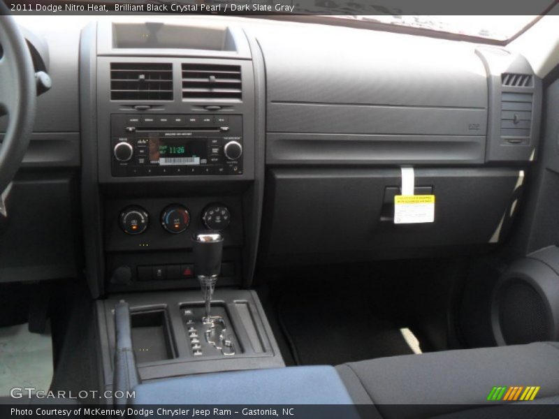 Brilliant Black Crystal Pearl / Dark Slate Gray 2011 Dodge Nitro Heat
