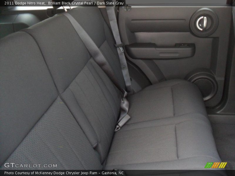 Brilliant Black Crystal Pearl / Dark Slate Gray 2011 Dodge Nitro Heat