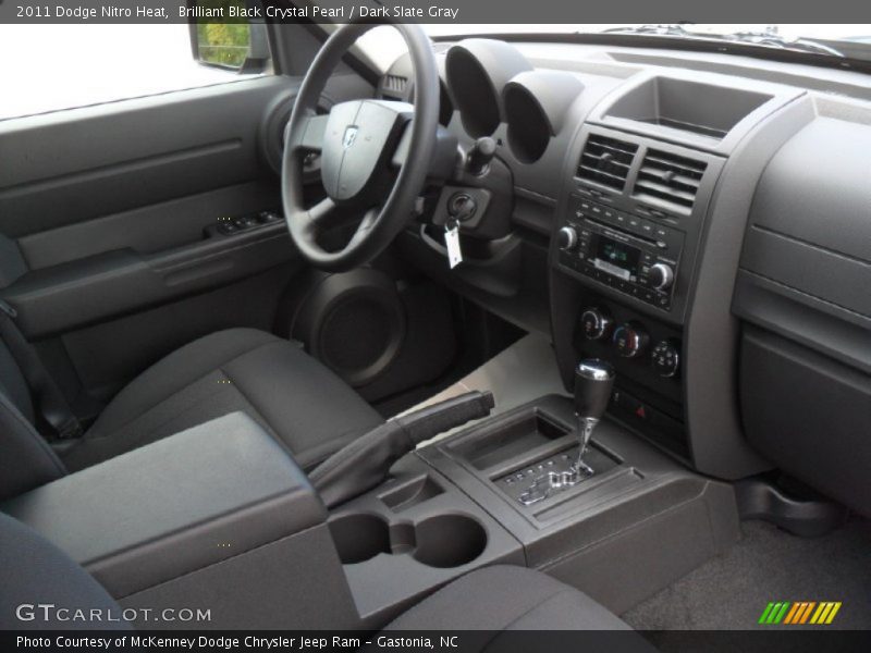 Brilliant Black Crystal Pearl / Dark Slate Gray 2011 Dodge Nitro Heat