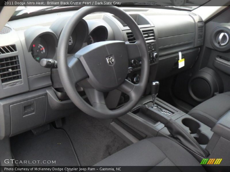 Brilliant Black Crystal Pearl / Dark Slate Gray 2011 Dodge Nitro Heat