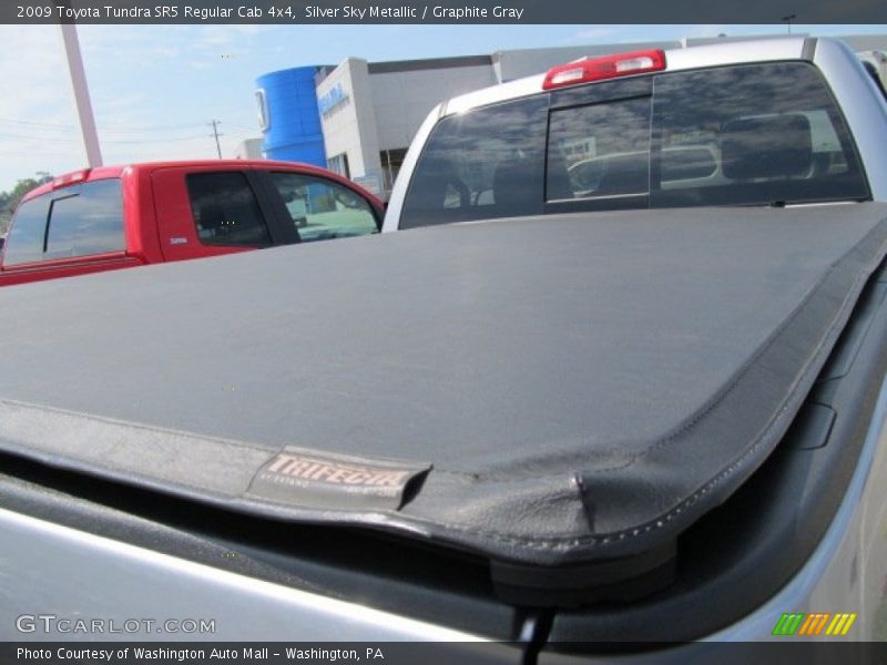 Silver Sky Metallic / Graphite Gray 2009 Toyota Tundra SR5 Regular Cab 4x4