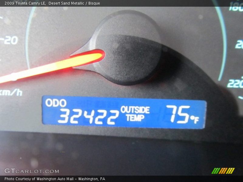 Desert Sand Metallic / Bisque 2009 Toyota Camry LE