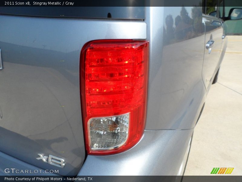Stingray Metallic / Gray 2011 Scion xB