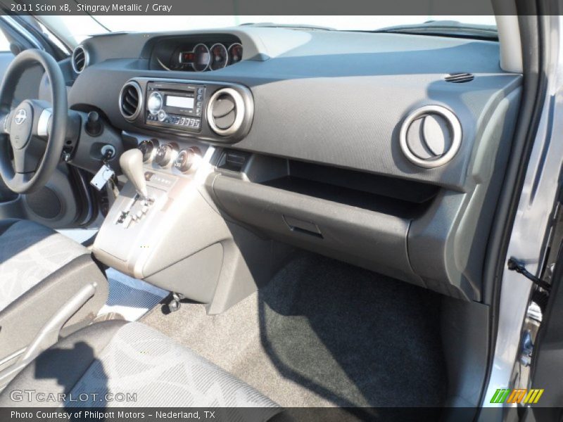 Stingray Metallic / Gray 2011 Scion xB