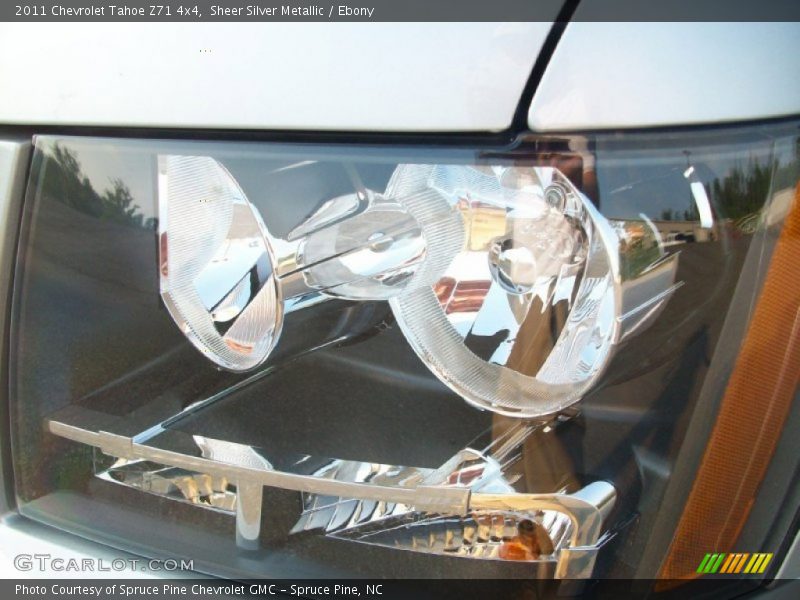 Sheer Silver Metallic / Ebony 2011 Chevrolet Tahoe Z71 4x4