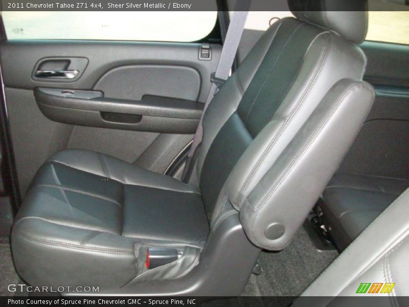 Sheer Silver Metallic / Ebony 2011 Chevrolet Tahoe Z71 4x4