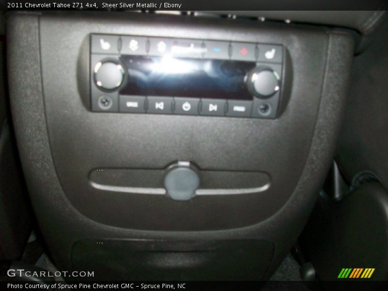 Sheer Silver Metallic / Ebony 2011 Chevrolet Tahoe Z71 4x4