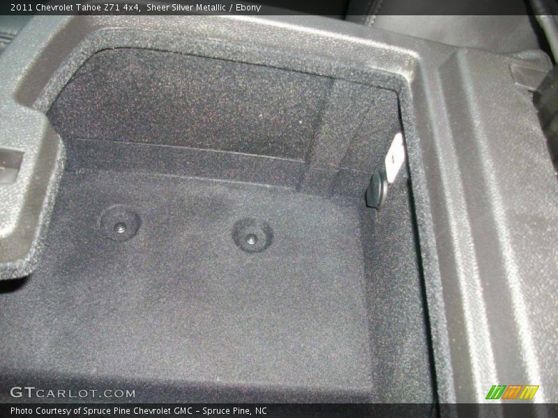 Sheer Silver Metallic / Ebony 2011 Chevrolet Tahoe Z71 4x4