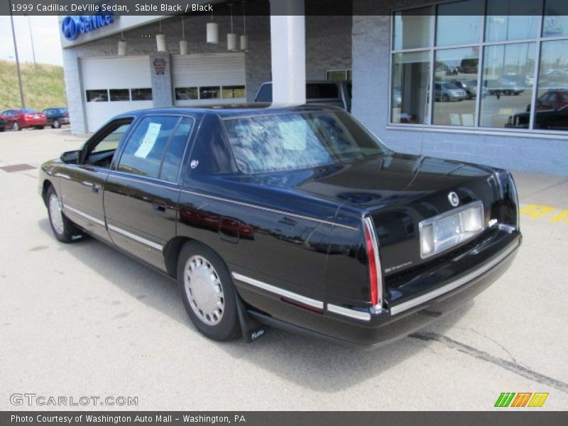 Sable Black / Black 1999 Cadillac DeVille Sedan
