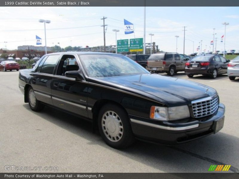 Sable Black / Black 1999 Cadillac DeVille Sedan
