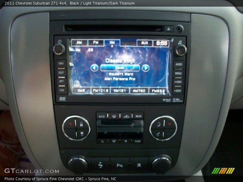 Black / Light Titanium/Dark Titanium 2011 Chevrolet Suburban Z71 4x4